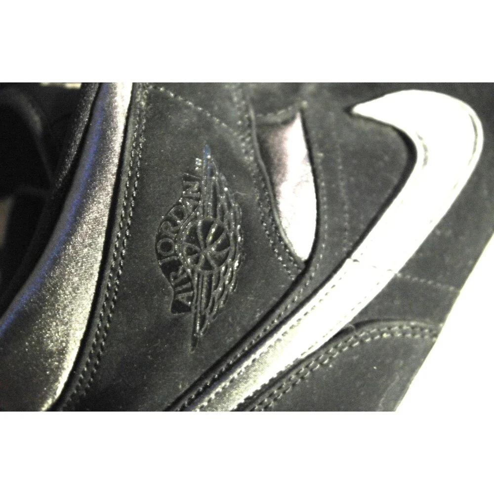 Nike Air Jordan 1 Mid Black Grey Size 11.5 Authentic 852542-012